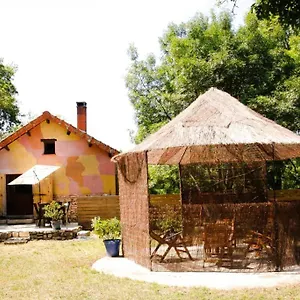 La Tanière Des Druides Hébergement de vacances Luzech